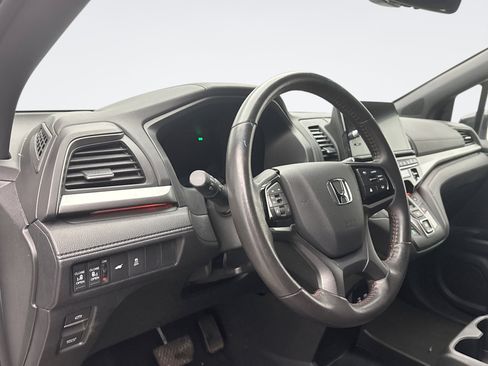 Used 2025 Honda Odyssey Sport-L image 7