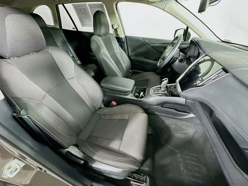 Used 2022 Subaru Outback Premium image 37