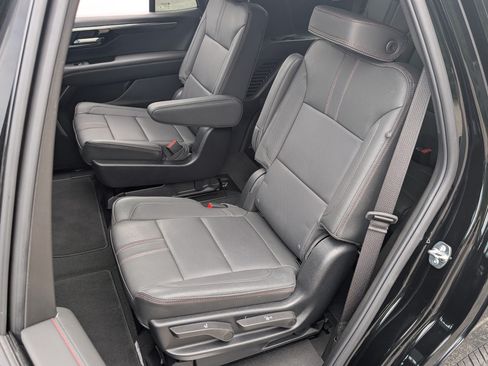 Used 2026 Chevrolet Tahoe RST w/ Comfort Package AWD/4WD image 18