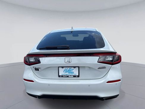 Certified 2023 Honda Civic Sport Touring image 5