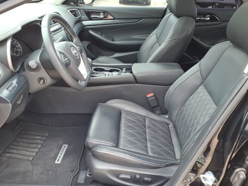 Used 2023 Nissan Maxima Platinum w/ Sport Mat Group FWD image 16