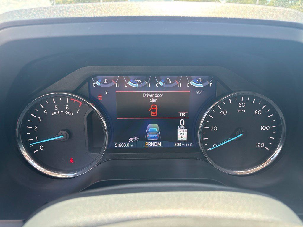 Used 2024 Ford Expedition XLT RWD image 16