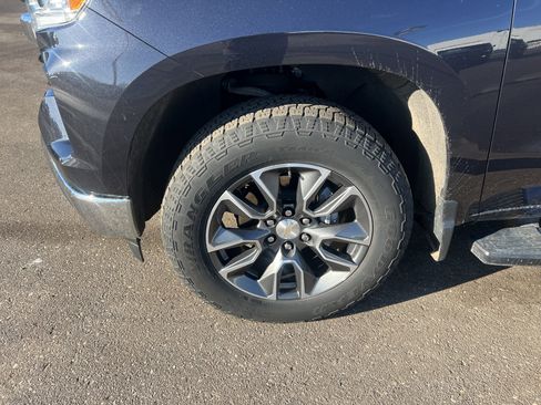 Certified 2022 Chevrolet Silverado 1500 LT image 4