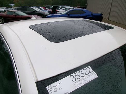 Used 2014 Buick Regal image 8