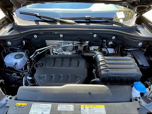 New 2026 Volkswagen Atlas Cross Sport SE image 16