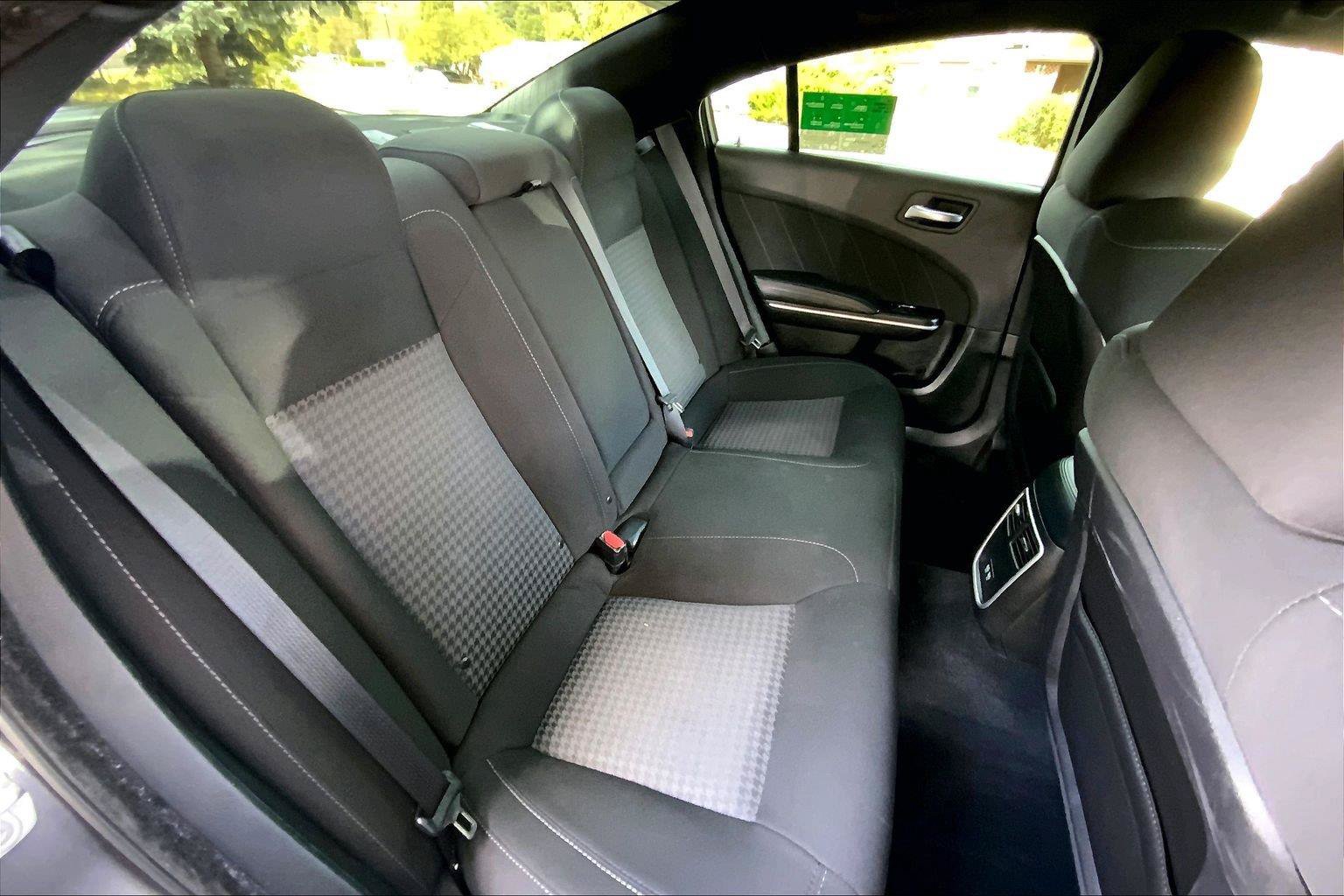 Certified 2023 Dodge Charger R/T RWD image 27