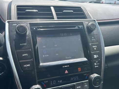 Used 2016 Toyota Camry XSE FWD image 27
