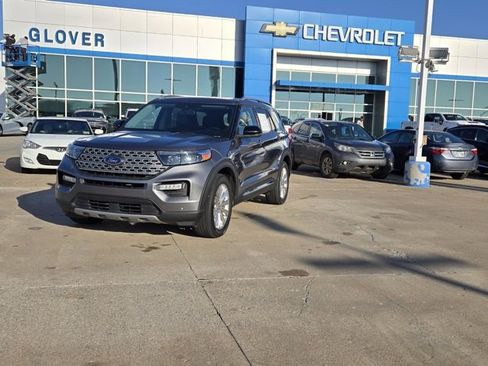 Used 2021 Ford Explorer Limited w/ Equipment Group 301A image 1