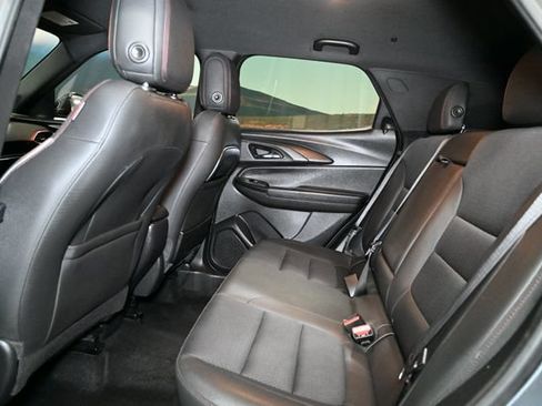 Used 2022 Chevrolet TrailBlazer RS AWD/4WD image 46