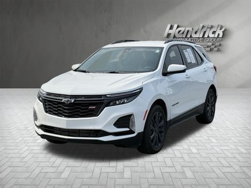 Used 2024 Chevrolet Equinox RS w/ RS Leather Package FWD image 5
