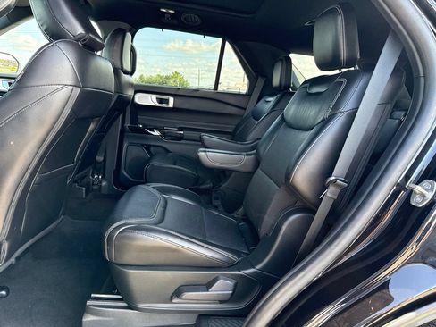 Used 2023 Ford Explorer ST w/ Equipment Group 401A AWD/4WD image 9