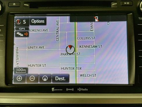 Used 2016 Toyota Highlander XLE FWD image 15