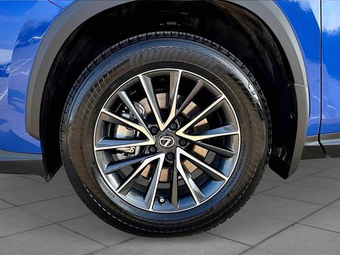 Used 2024 Lexus NX 250 FWD w/ Cold Area Package image 11
