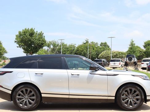 Used 2018 Land Rover Range Rover Velar R-Dynamic SE image 7