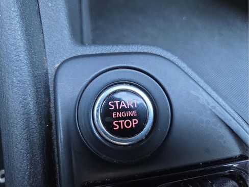 Used 2021 Nissan Sentra S image 19