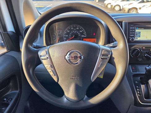 Used 2019 Nissan NV200 SV w/ Navigation Package image 10