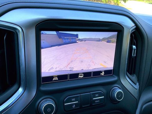 Used 2022 Chevrolet Silverado 1500 LT Trail Boss w/ LT Trail Boss Premium Package image 22