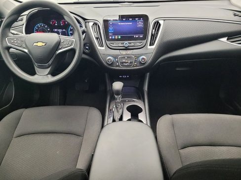 Used 2025 Chevrolet Malibu LS FWD image 22