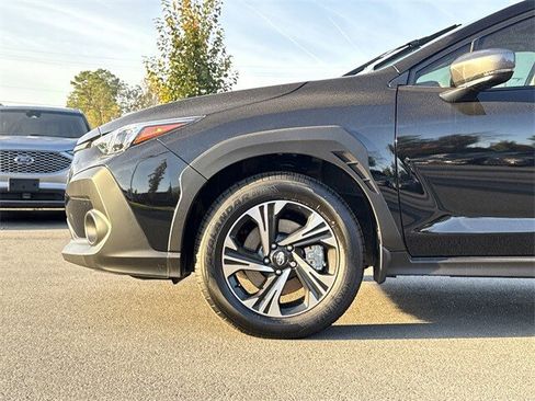 Certified 2025 Subaru Crosstrek 2.0i Premium image 9