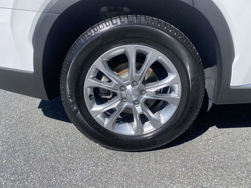 Used 2022 Hyundai Palisade SE FWD image 9