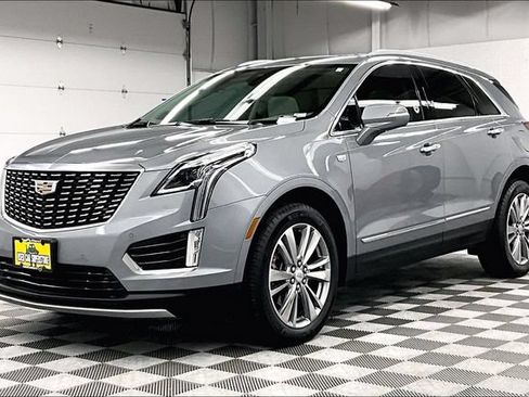 Used 2024 Cadillac XT5 Premium Luxury FWD image 12
