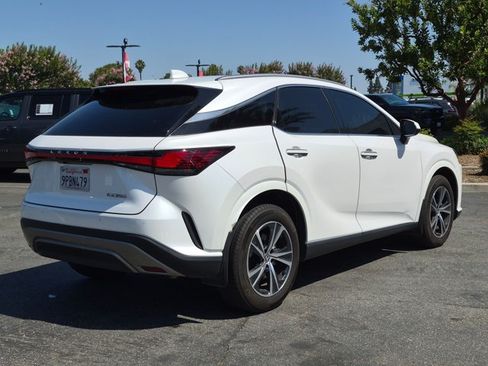 Used 2024 Lexus RX 350 Premium w/ Accessory Package (Z1) FWD image 5