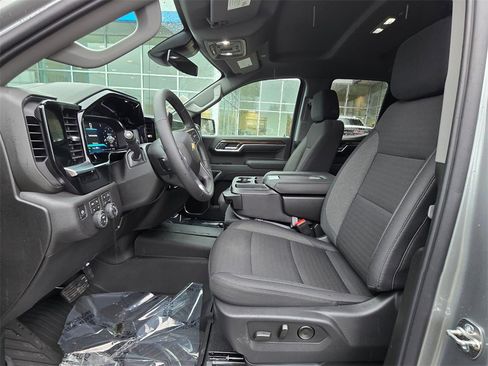 New 2026 Chevrolet Silverado 1500 LT image 17
