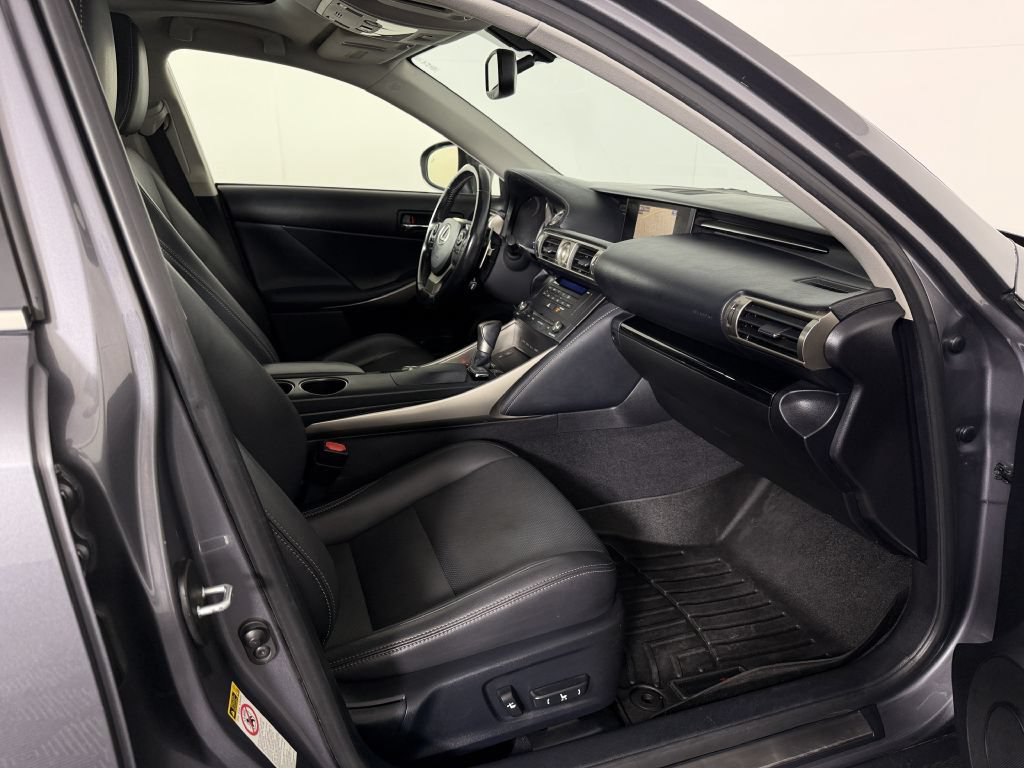 Used 2015 Lexus IS 250 AWD w/ Navigation System Package image 18