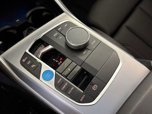 Used 2023 BMW i4 eDrive35 w/ Premium Package RWD image 18