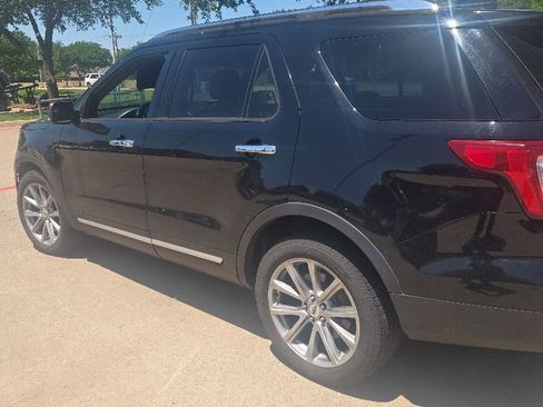 Used 2016 Ford Explorer Limited AWD/4WD image 11