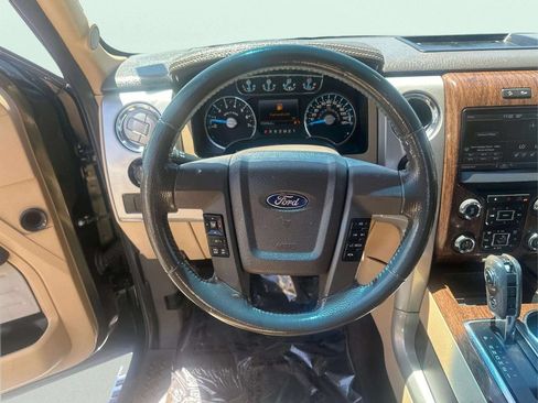 Used 2013 Ford F150 Lariat w/ Mid Equipment Group AWD/4WD image 16