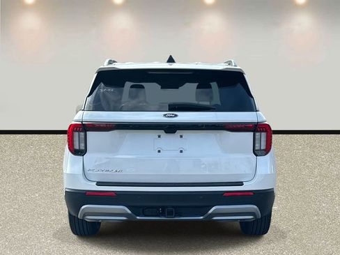 New 2026 Ford Explorer Platinum RWD image 6
