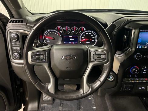 Used 2019 Chevrolet Silverado 1500 RST image 19