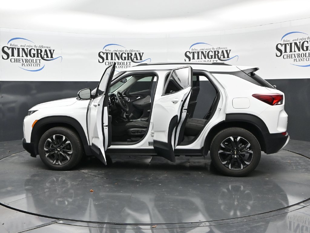 Used 2023 Chevrolet TrailBlazer LT w/ Convenience Package FWD image 37