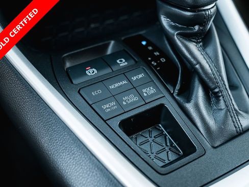Certified 2024 Toyota RAV4 XLE AWD/4WD image 19