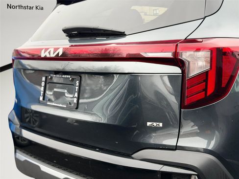 Used 2024 Kia Seltos EX image 7
