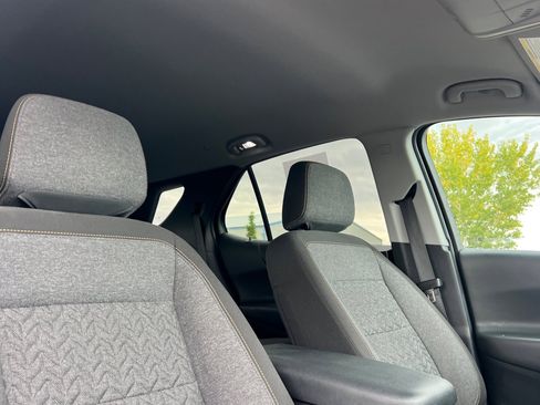 Used 2024 Chevrolet Equinox LT image 14