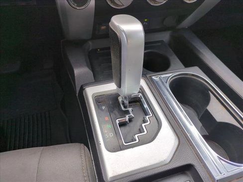 Used 2021 Toyota Tundra SR5 AWD/4WD image 12