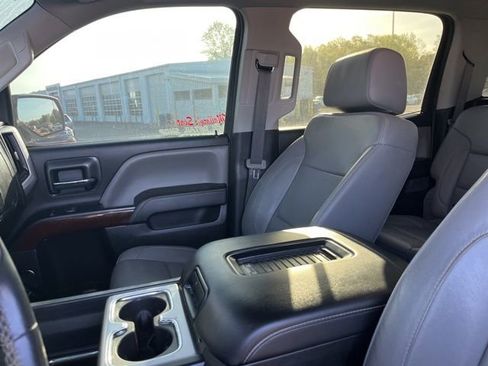 Used 2018 GMC Sierra 1500 SLT image 9