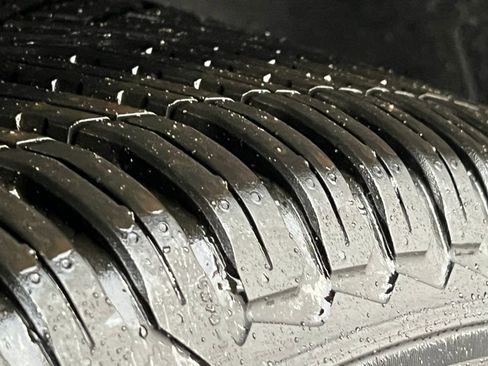 Used 2020 Lincoln Aviator Reserve w/ Equipment Group 201A image 11