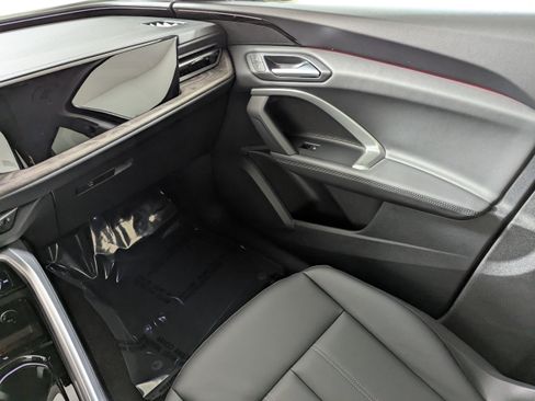 New 2025 Audi Q5 Premium image 11