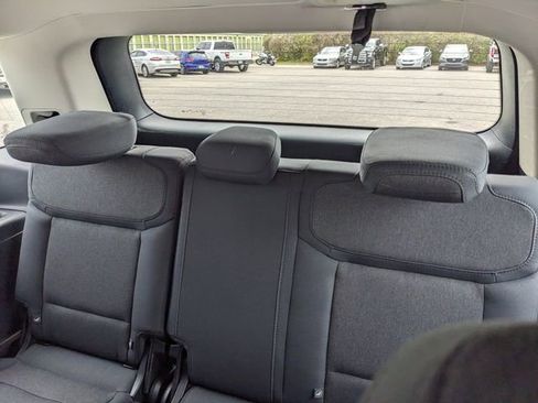 Used 2025 Ford Expedition Active image 21