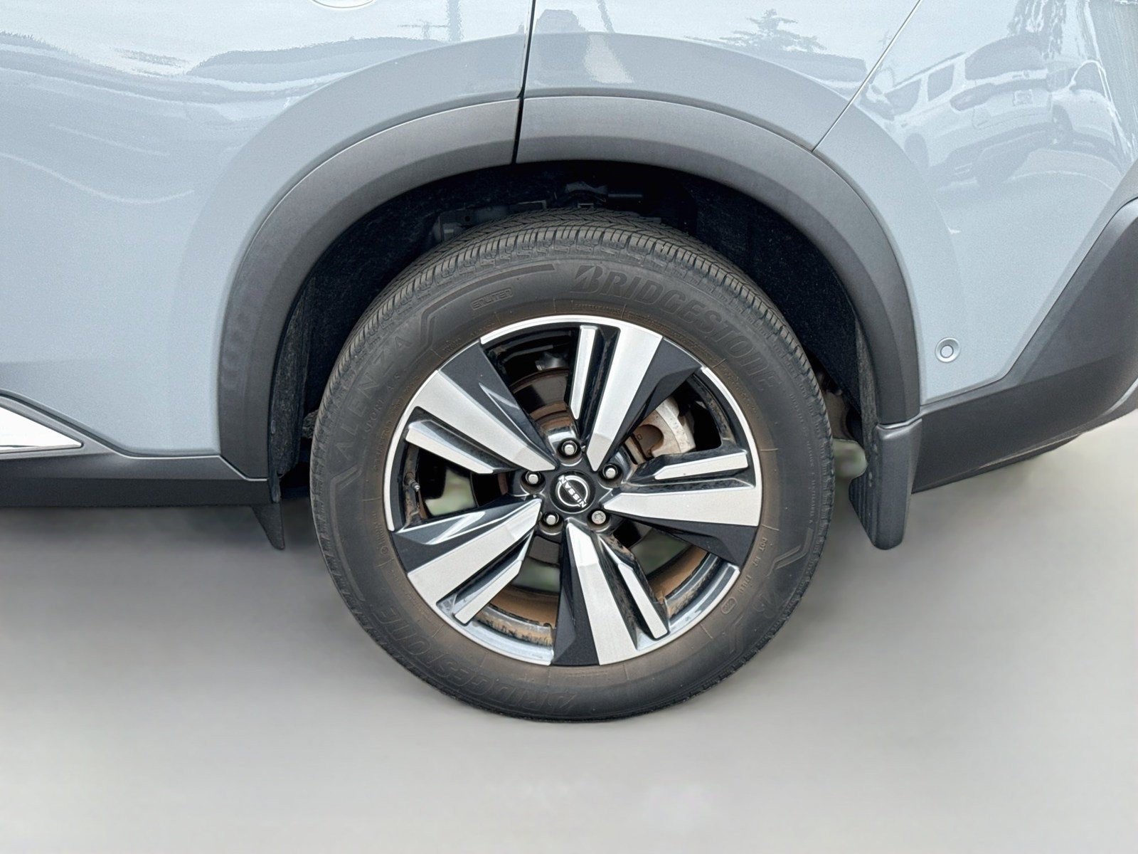 Used 2023 Nissan Rogue SL w/ SL Premium Package FWD image 20