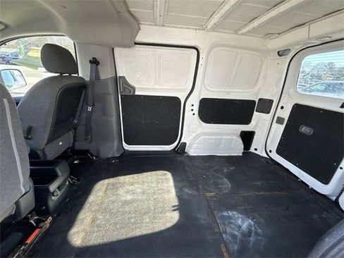 Used 2015 Chevrolet City Express LT w/ Technology Package image 21