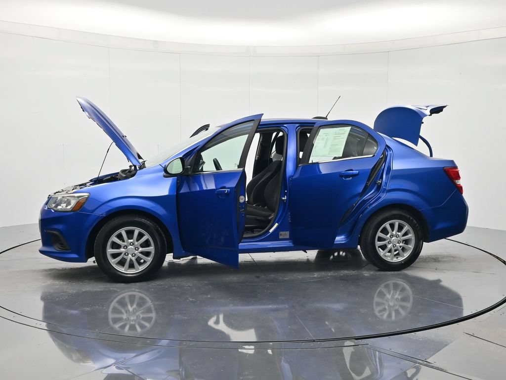 Used 2018 Chevrolet Sonic LT FWD image 45