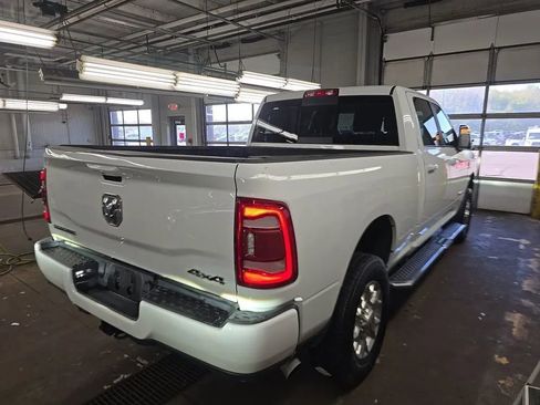 Used 2024 RAM 2500 Laramie AWD/4WD image 6