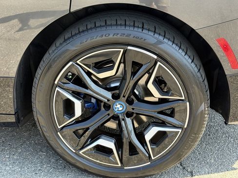 Used 2025 BMW iX xDrive50 w/ Sport Package image 17