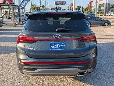 Used 2023 Hyundai Santa Fe SE FWD image 5