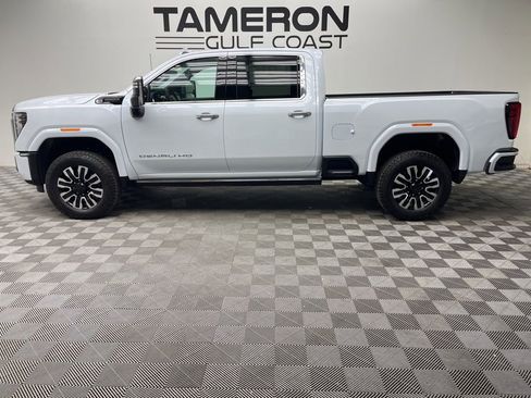 New 2026 GMC Sierra 2500 Denali Ultimate w/ Max Trailering Package image 2