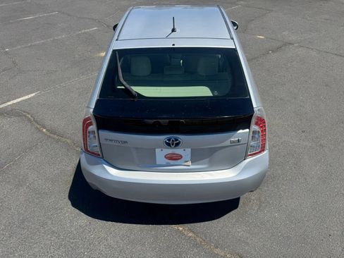 Used 2015 Toyota Prius Two FWD image 8
